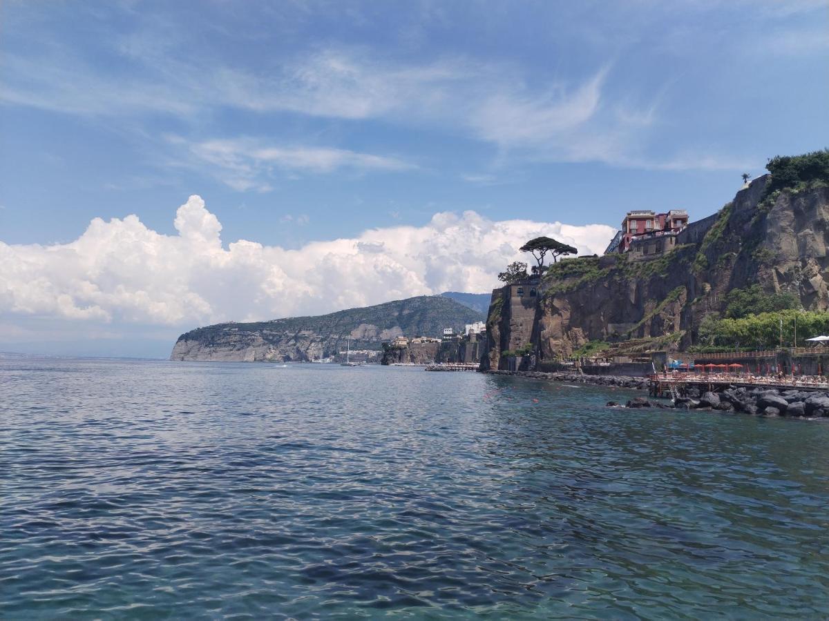 Lauro Charme Bed And Breakfast Sorrento Dış mekan fotoğraf